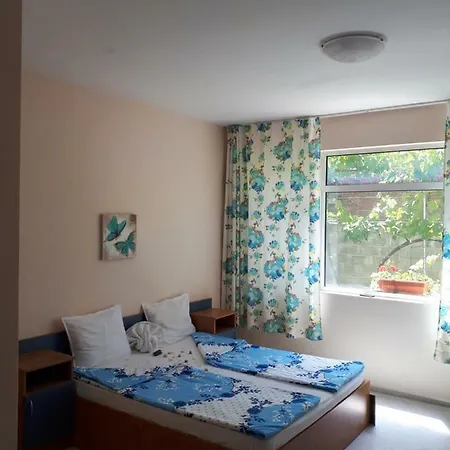 Konukevi Blue House - синята къща