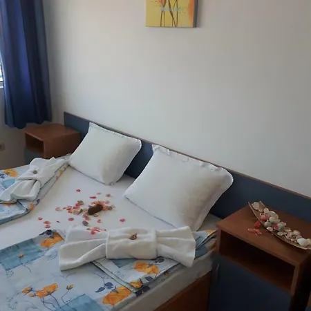 Pensionat Blue House - синята къща