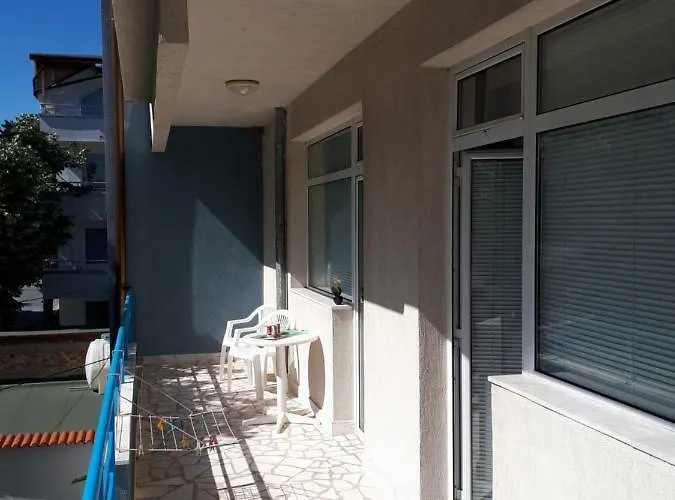 Gasthof Blue House - синята къща Obsor