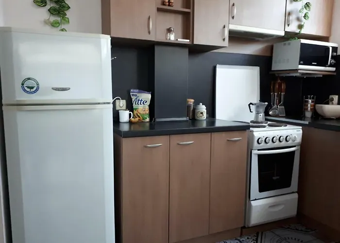 Blue House - синята къща Pensjonat Obzor