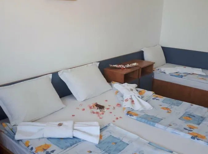 Pensjonat Blue House - синята къща Obzor