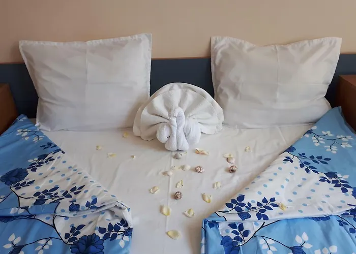 Blue House - синята къща Pensjonat 3*